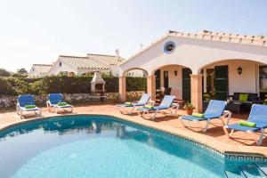 Villa Sullastres