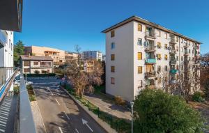 1 Bedroom Beautiful Apartment In Rijeka