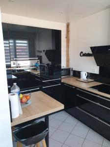 Appartements Appartement 6/8 pers Plage a 10min NETFLIX : photos des chambres