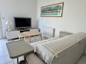 Appartement confortable 2P avec balcon et parking à Cambo-les-Bains - FR-1-495-133