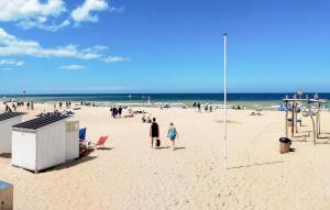 Awesome Apartment In Oostende