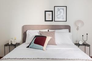 Upscale 3BR Apartment in Chalandri by UPSTREET