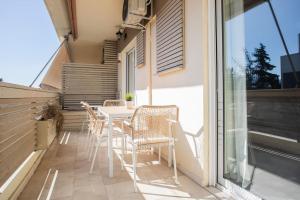 Upscale 3BR Apartment in Chalandri by UPSTREET