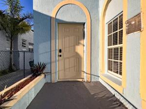 Shenandoah Victorian Suite with TVs in every room