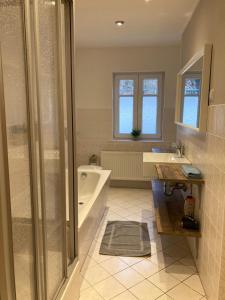 Sandstein-Ferien, Kamin, Fewo "Wanderfalke", zentral & ruhig, Terrasse, Sächs Schweiz