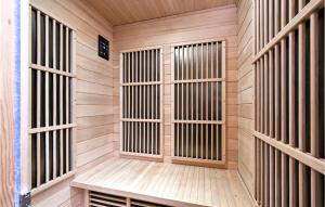 Cozy Home In Vukovoj With Wi-Fi