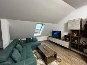 D&M APARTMENTS 2 - Lázári