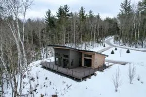 1B Contemporary cabin in magnificent setting, luxury and comfort, hot tub, AC! - 法兰克尼亚