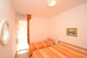 Luminous apartment just next to the beach