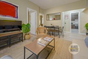 Practico Apt 7pax en Calle Santa Ana Centro de Madrid