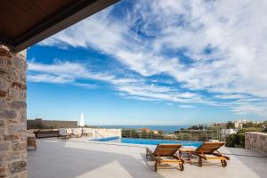Oinolithos Luxury Villas