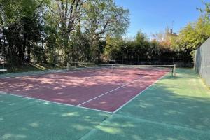 06V - Beautiful villa with spa pool and tennis