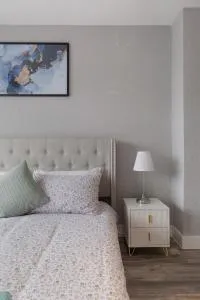 Edgware Oasis: Modern Haven near Tube & Park - Wealdstone