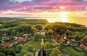 Weissenhaus Private Nature Luxury Resort - Weissenhäuser Strand