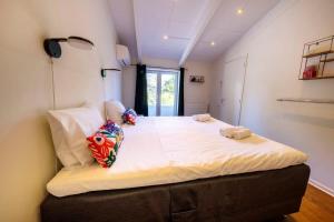 06V - Beautiful villa with spa pool and tennis