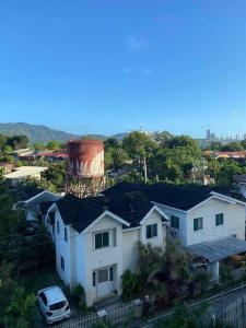 Arabellas Condo - Symfoni Bossa