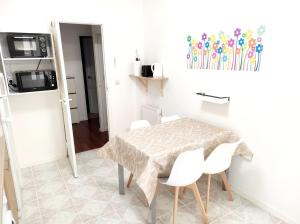Appartements Guynemer 3 pieces de vie - villa - Terrasse- Clim : photos des chambres