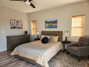 Balcony Suite 2 Fraser Family Vineyard Stay in Amador
