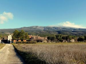 Maisons de vacances Au Bregnat Vue du mont Ventoux : photos des chambres