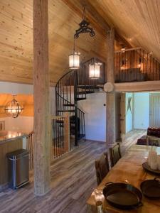 Brother Bear Lodge at Talkeetna - 4hvězdičkové hotely ve městě Talkeetna