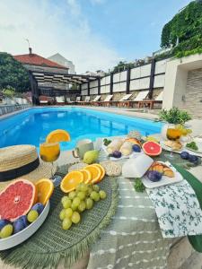 Apartments Miljas 