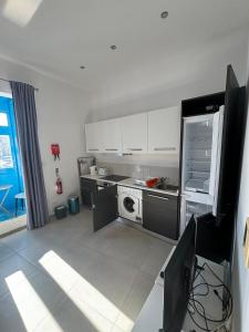 Traditional Maltese Sea View Apartment