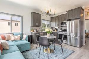 MALIBU VISTA Manhattan Beach Ocean View 1BR