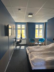 Blue Double Room 6 On Pedestrian Street Saeby