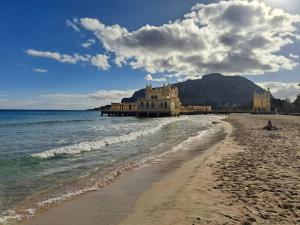 Villa Emilia Mondello Appartamento Emily con vista sul mare