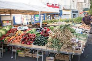 Appartements Tranquil apt with patio, Pezenas historic centre : photos des chambres