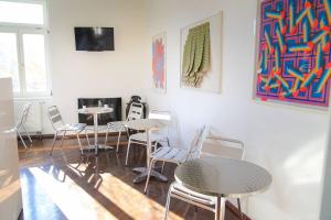 Budget dbl Studio free breakfast