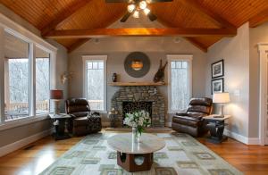 Viewmont Deck, Fire Pit & Breathtaking Mountain Views!