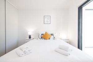 Appartements Queen Riviera : climatisation, parking, terrasse : photos des chambres