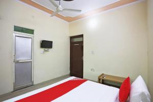 OYO 62761 Hotel Daksh