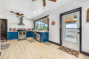 Wake up to the Sunrise on Lake Placid