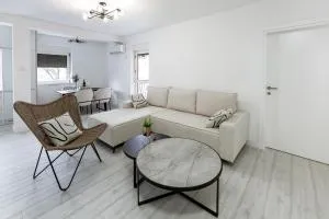 Apartman Sunce - Police