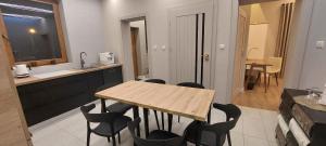 KOLUMNA HOUSE dom noclegowy z sauną i balią