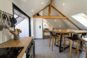 Lac et montagne charmant appartement idéalement placé!