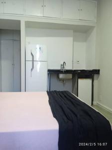 Lapa - Apto para até 2 pessoas.