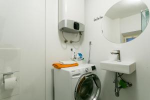 Seaside holiday house Kastel Novi, Kastela - 22292