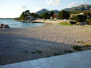 Apartments in Starigrad Paklenica 40388