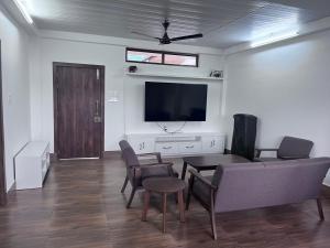 BKR Homestay 1BH, 4th floor