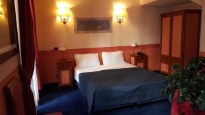 Classic Double or Twin Room room in Relais Hotel Antico Palazzo Rospigliosi