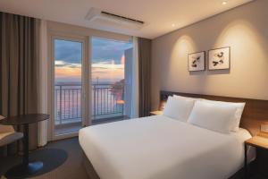 Urbanstay Busan songdo Beach