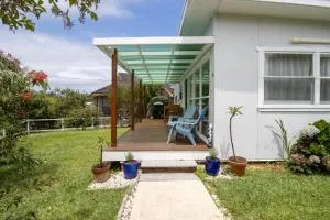 Maggie's Seaside Shack - Berrara