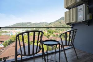 Tropics Kamala Hill View Apartment CTG D709, near Beach and Fantasea