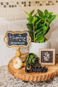 Country Cottage - Broussard