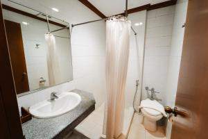 Sol Y Viento Mountain Hot Springs Resort