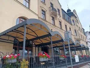 纳霍德乌贝兰卡酒店 - Dobrošov
