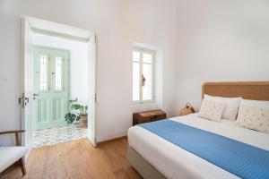 Chora Aeginas Apartments